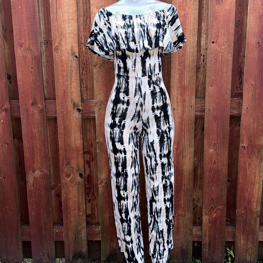 Minette Women’s Multi Color Tie-Dye Jumpsuit Short Sleeves Fitted Bodice Size S